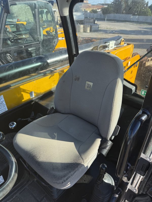 JCB 540-180 – Image 11