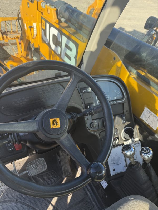 JCB 540-180 – Image 12