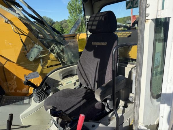 Liebherr R 924LC – Image 22