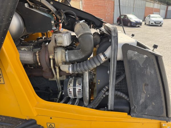JCB 3CX – Image 15