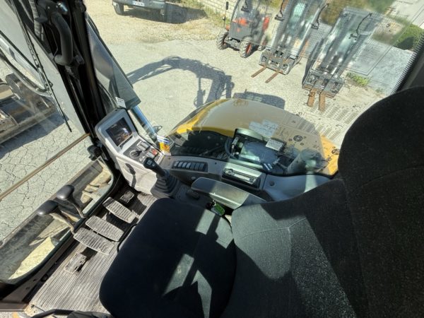 Mecalac 8MCR – Image 17