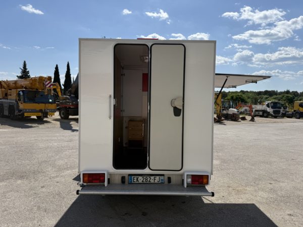 Véhicule utilitaire (- de 3,5t) Magasin Citroën BERLINGO – Image 4