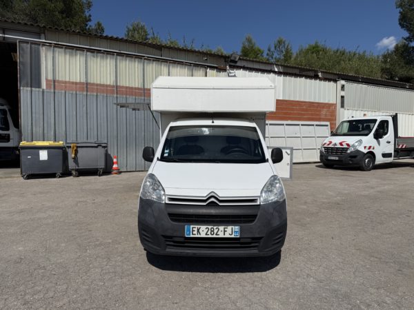 Véhicule utilitaire (- de 3,5t) Magasin Citroën BERLINGO – Image 8