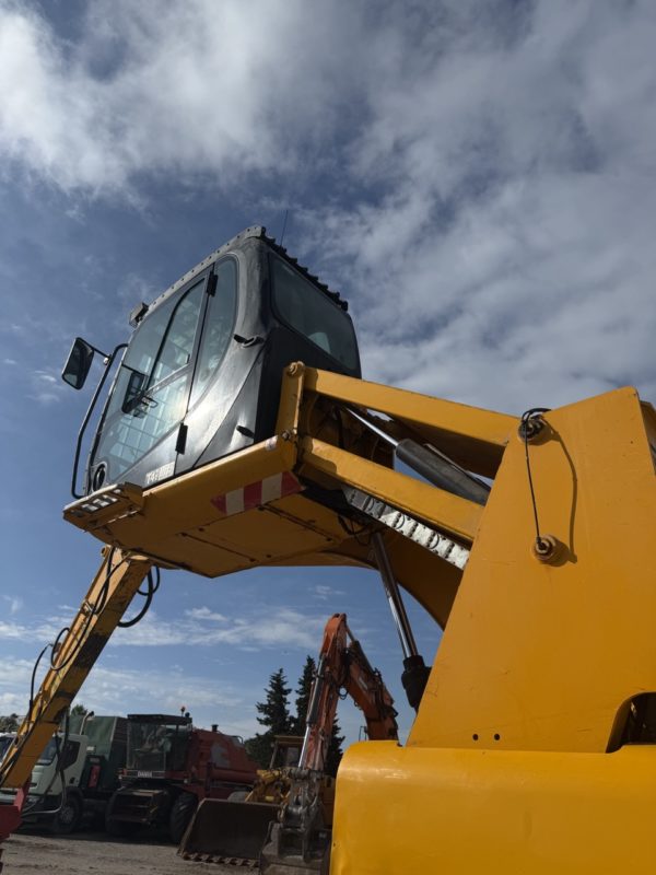 Jcb JS145 – Image 20