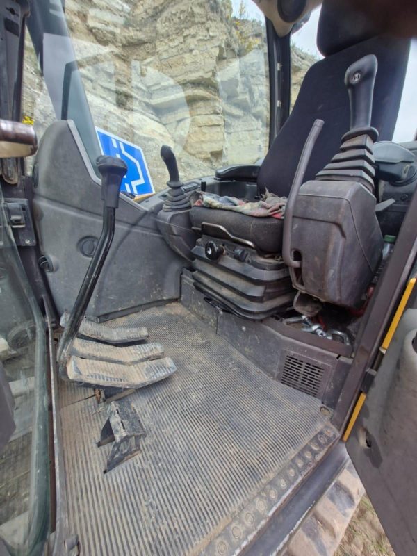Mecalac 8MCR – Image 7