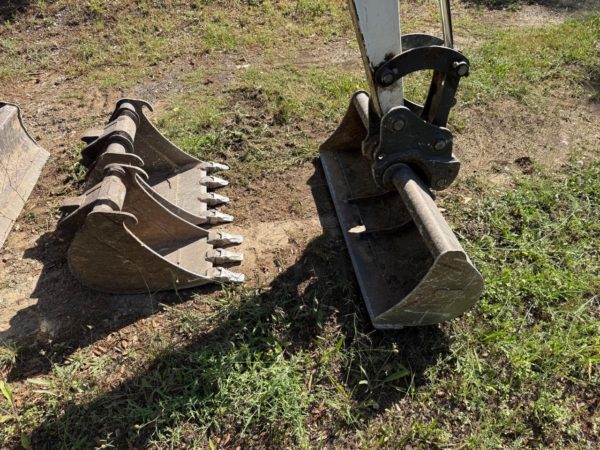 Bobcat E26 – Image 8
