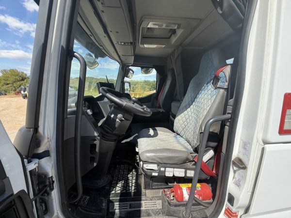 Renault C520 6x4 – Image 16
