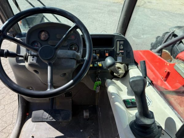 Manitou MT933 – Image 15