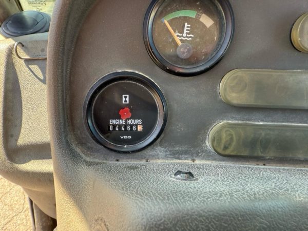 Manitou MT933 – Image 20
