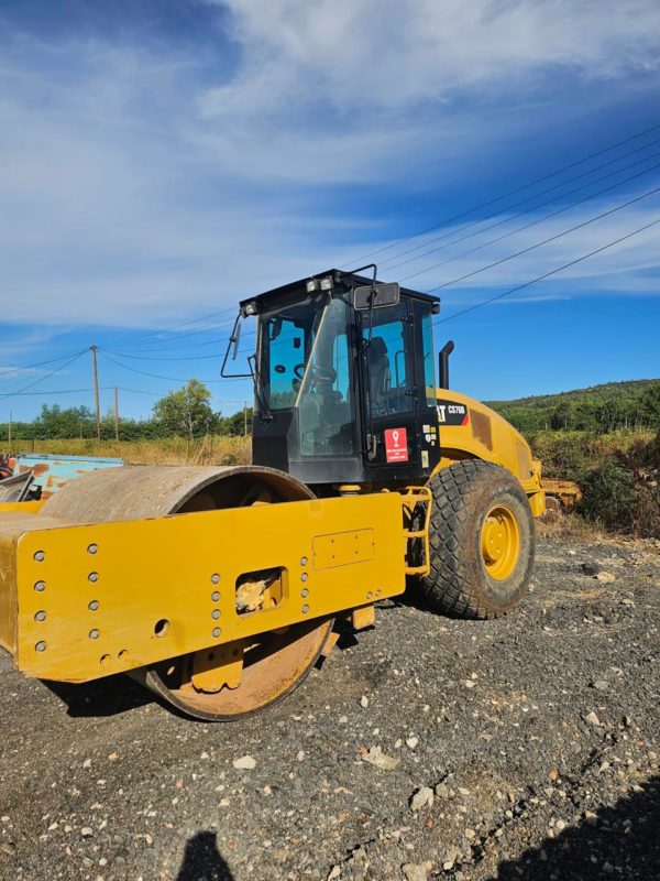 Caterpillar CS76B – Image 3