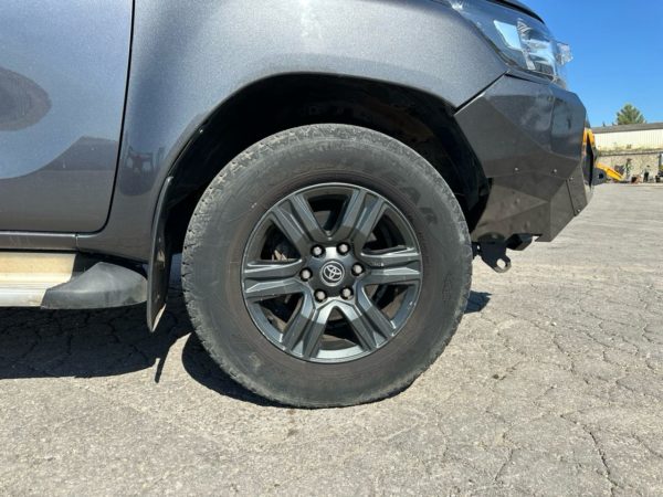 Toyota HILUX – Image 10
