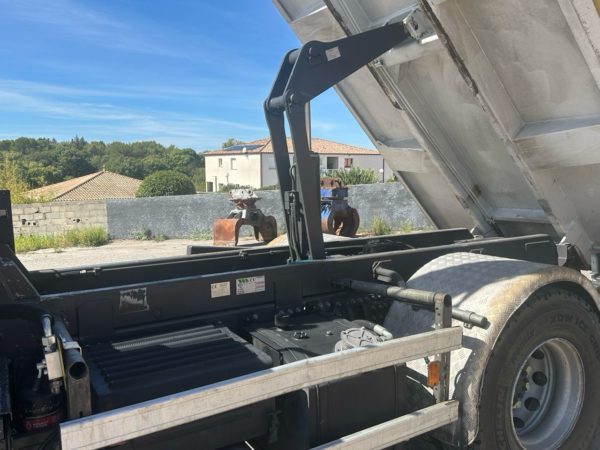 Renault C320 – Image 21