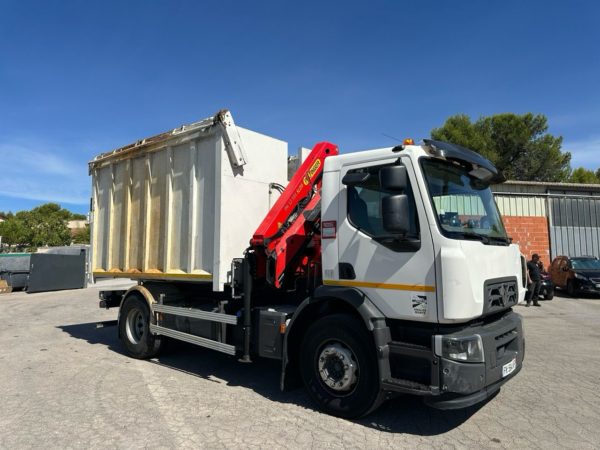 Renault C320 – Image 15