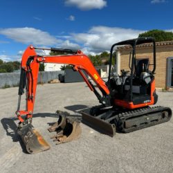 Kubota U27-4