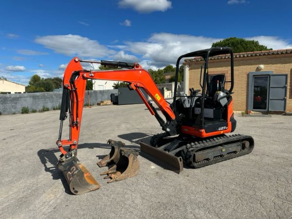 Kubota U27-4