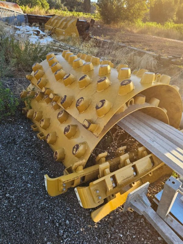 Caterpillar CS76B – Image 4