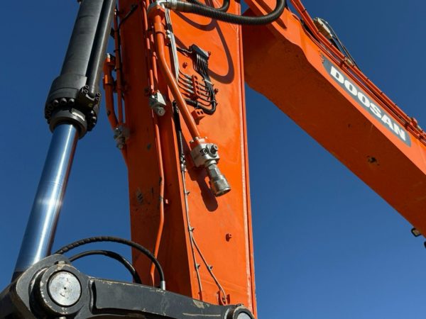 Doosan DX380LC – Image 18