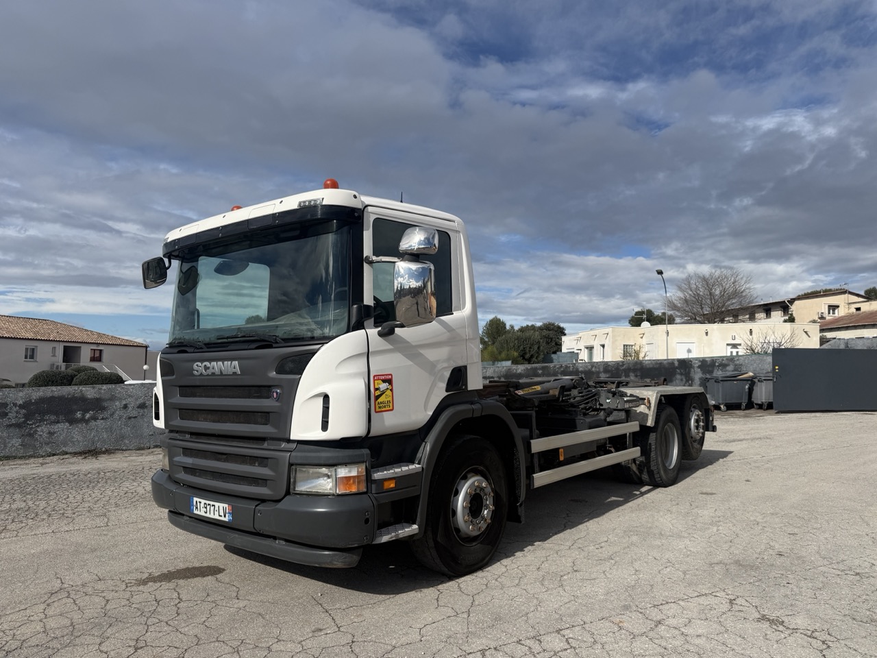 Scania P360