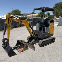 Bobcat E16