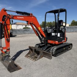 Kubota U27-4