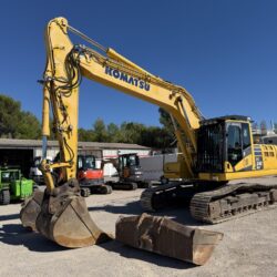 Komatsu PC240